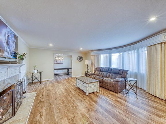 4th image of 1167 Los Palos Dr