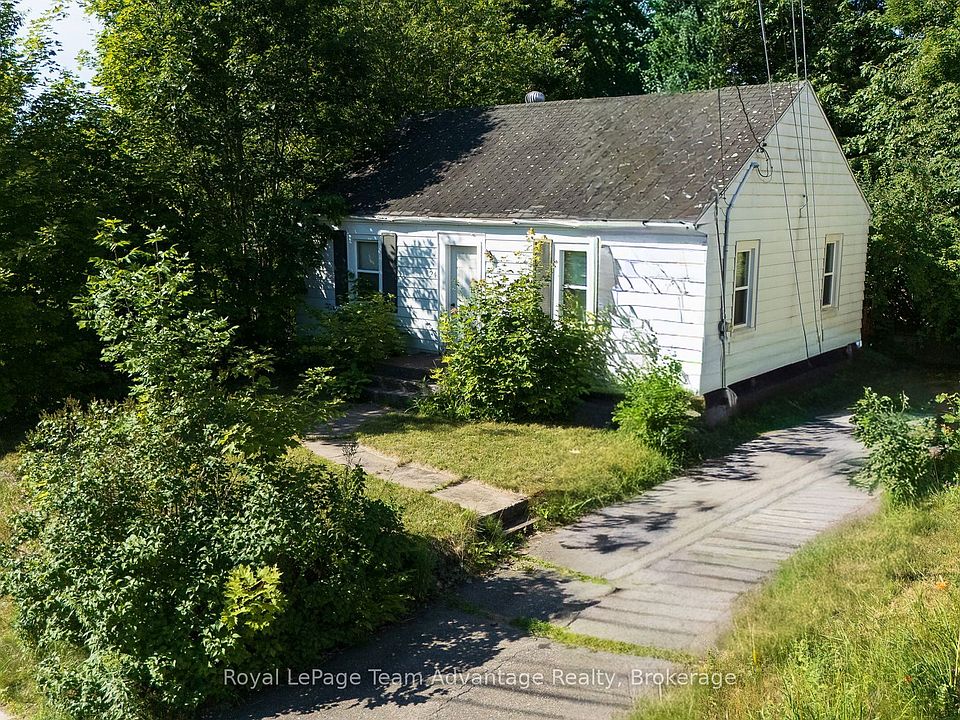 1st image of 24 Hillcrest Ave
