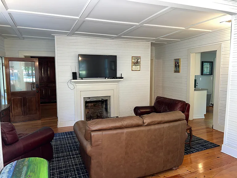 524 Colleton Ave SE — Photo 6