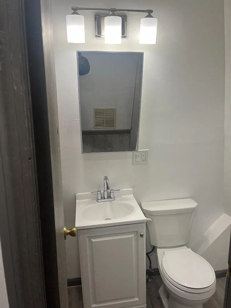 8 N Groand Ave - 8-3 — Photo 1
