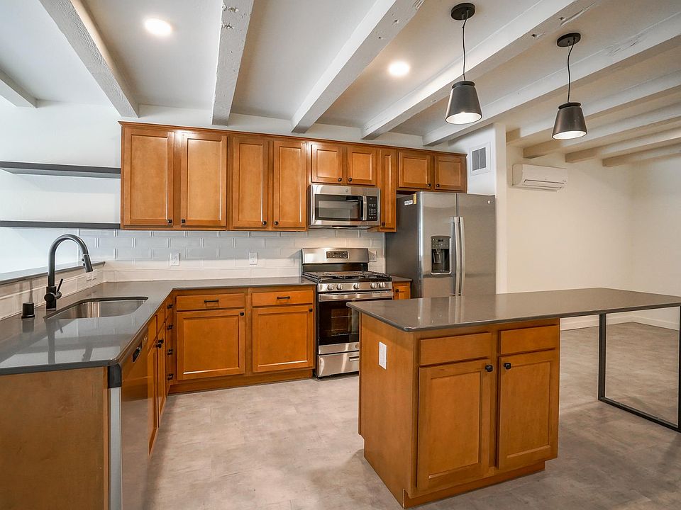 1st image of 11930 Menaul Blvd NE #208