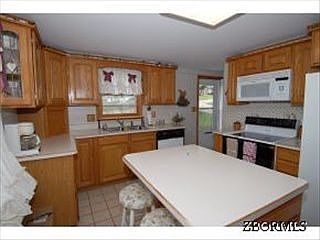 2nd image of 5585 Kenny Dr