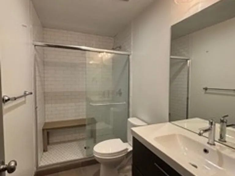 1076 E 200 S — Photo 14