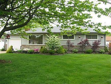 1st image of 580 Moore Dr
