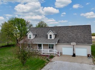 2481 Thorn Road, Golden City, MO 64748