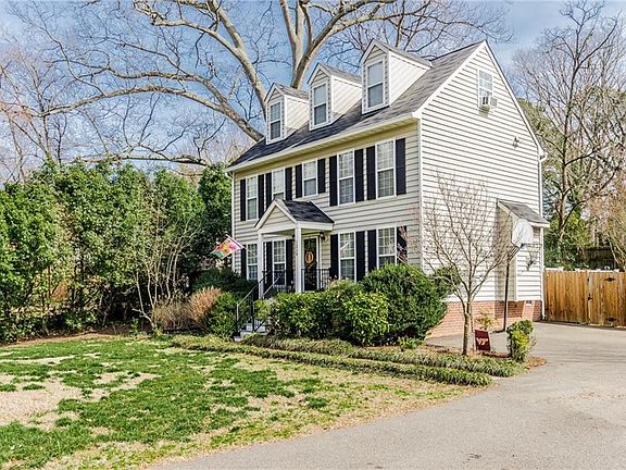 4th image of 1219 Emily Ln