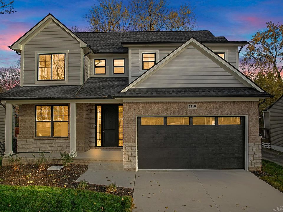 1st image of 1418 Ferris Ave