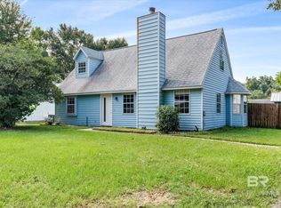 21163 Meadowbrook Dr, Fairhope, AL 36532