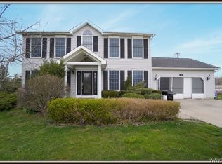 2021 Balmer Rd, Ransomville, NY 14131