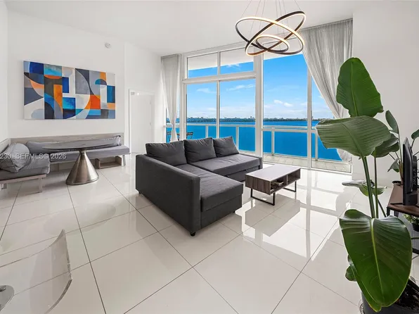 665 NE 25th St APT 802, Miami, FL 33137