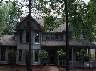 100 Hickory Ln, Bonaire, GA 31005