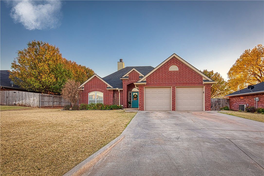 140 Calhoon St, Elk City, OK 73644 Zillow