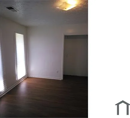 903 Fox Chase Ln — Photo 9