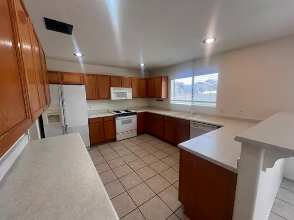 6110 S Earp Wash Ln, Tucson, AZ 85706
