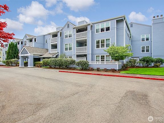 3rd image of 4081 224th Lane SE #107