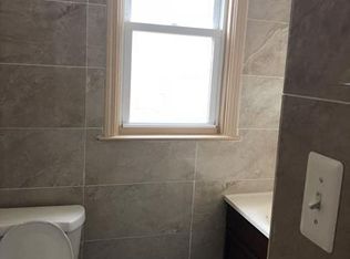 9722 Hoff St, Philadelphia, PA 19115