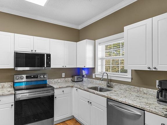 5th image of 5750 Oyster Catcher Dr. #832