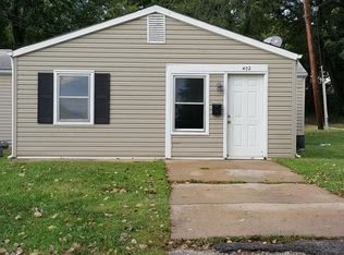 402 Dewey St UNIT A, Grandview, MO 64030