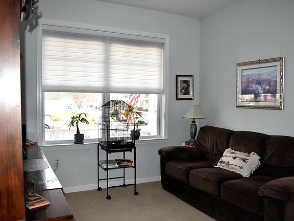 5th image of 2684 Foxglove Ln
