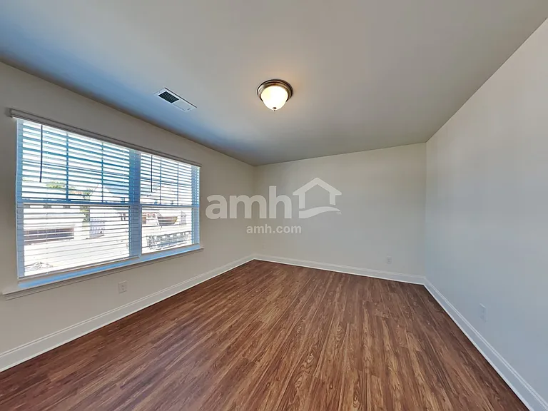 157 Larragan Dr — Photo 29