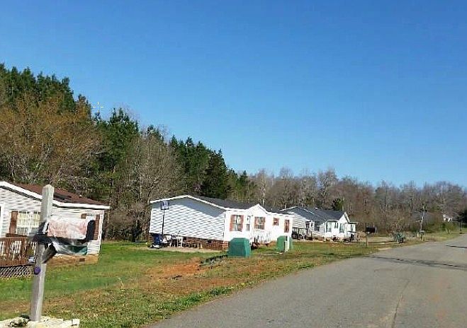 2nd image of 801 Joseph Antoon Cir
