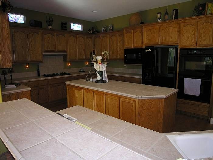 1st image of 1852 Swinton Dr