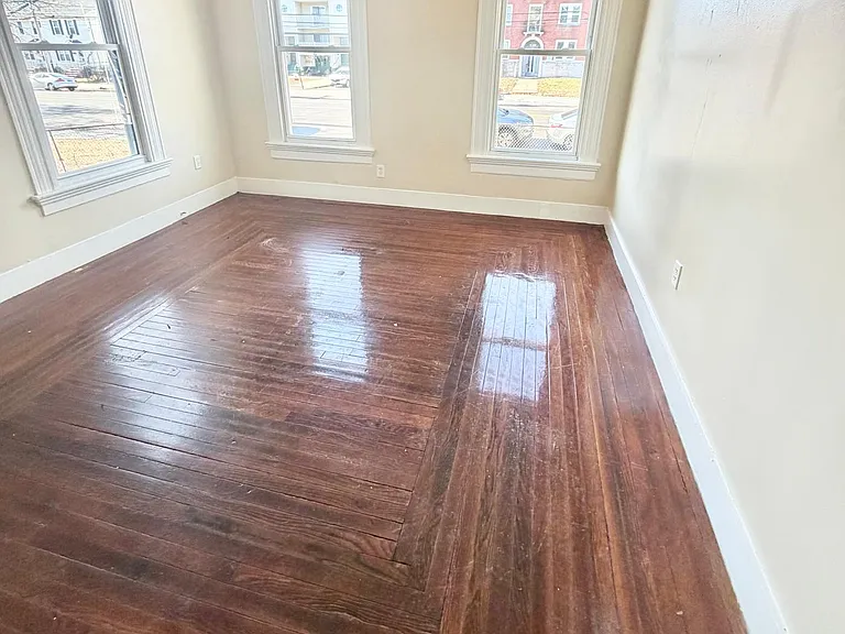 81 Sherman Ave #1 — Photo 5