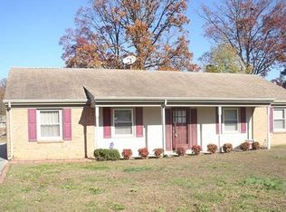 906 E Ellerslie Ave, Colonial Heights, VA 23834