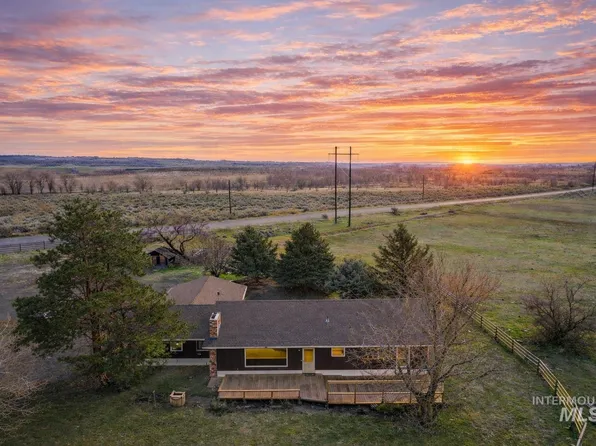 2755 S 900 E, Hagerman, ID 83332