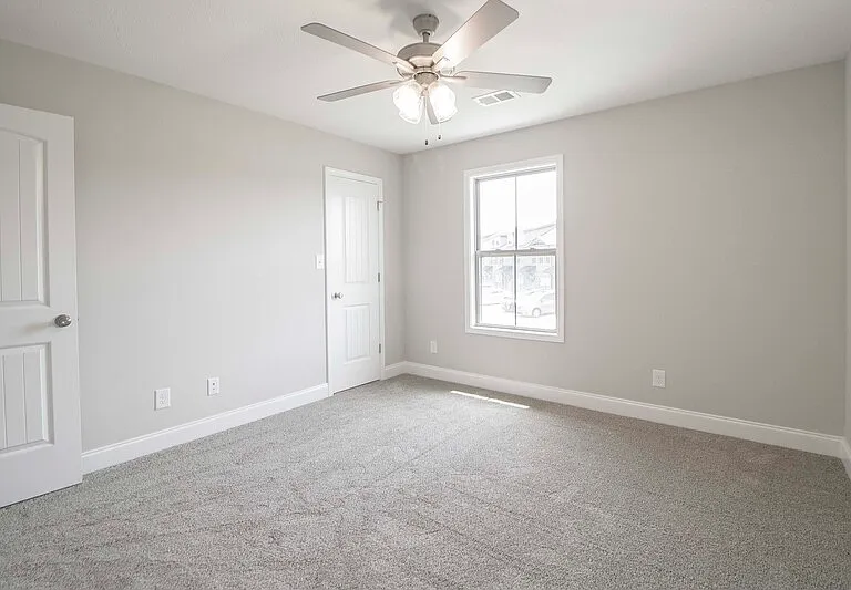 1000-601 Henry Place Blvd — Photo 25
