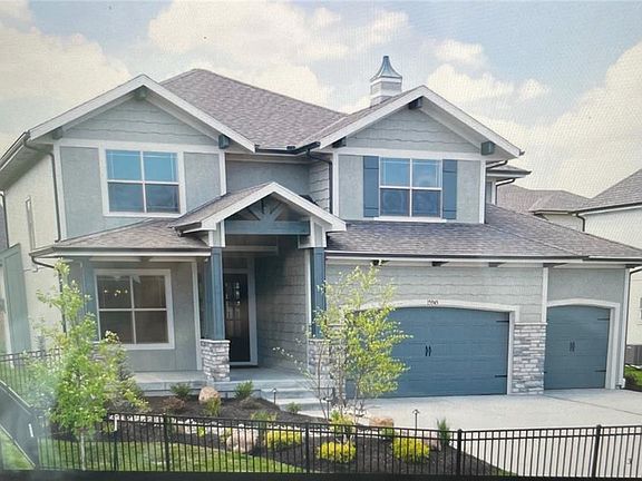 2nd image of 18485 Mohawk Ln