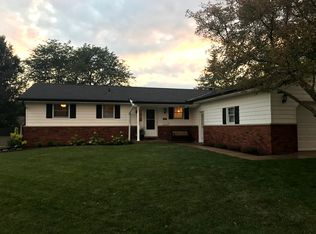 225 S Nebraska Ave, Gridley, IL