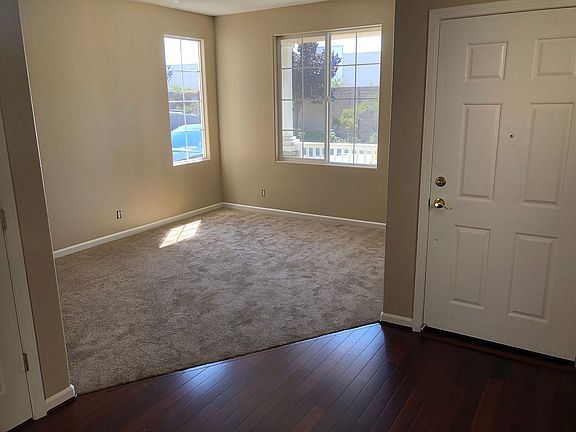 5th image of 51 Paseo Dr