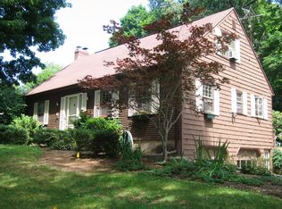 3 Wright Pl, Wilbraham, MA 01095