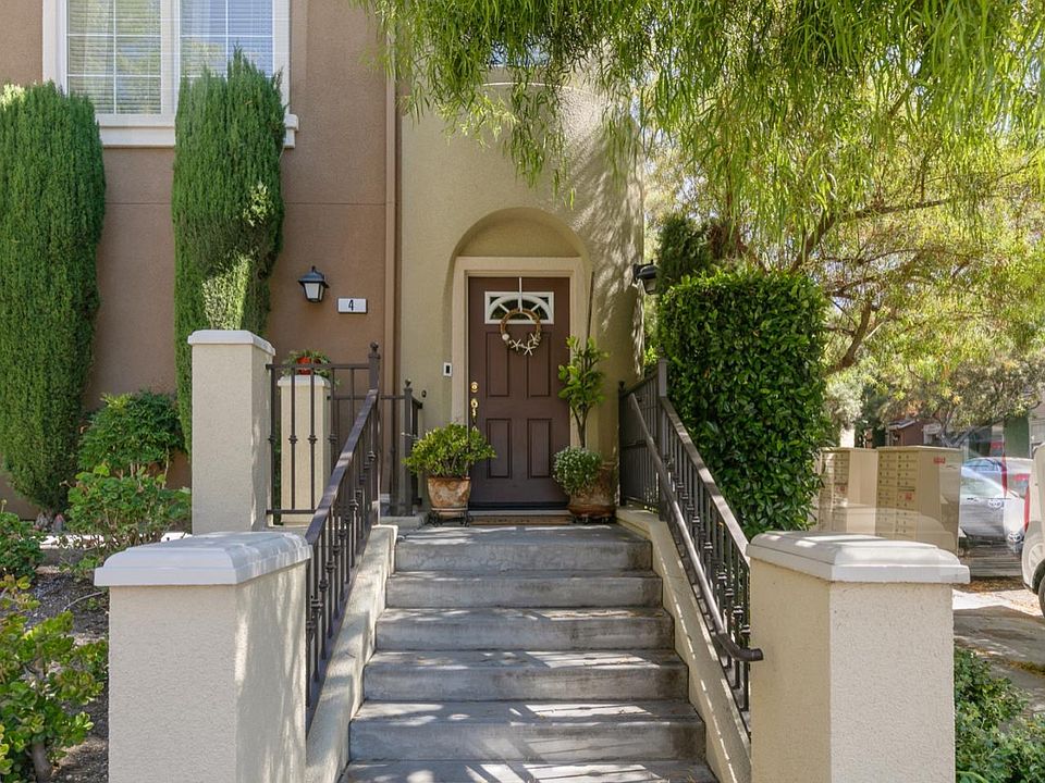 1st image of 3425 Vittoria Pl Unit 4
