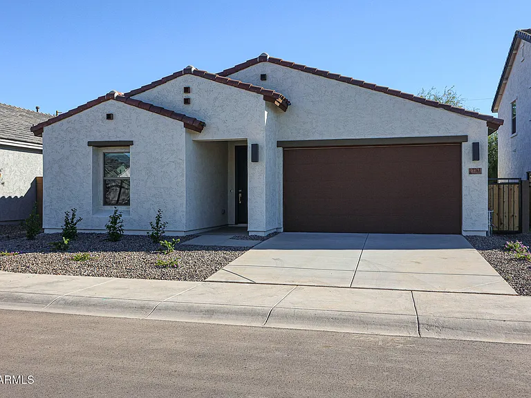 7763 N 86th Ln — Photo 1