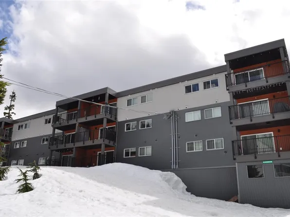 695 Castle Crag Cres #307, Courtenay, BC V9J 1L0
