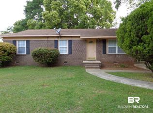 765 Northrop Ave, Fairhope, AL 36532