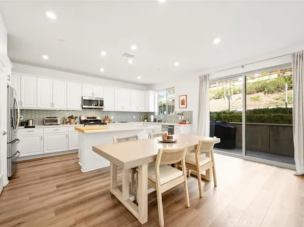 1852 Red Willow Way, Oceanside, CA 92056