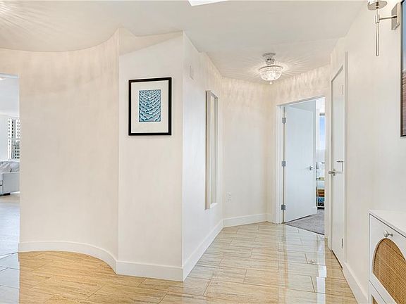 5th image of 1 W Exchange St #1807