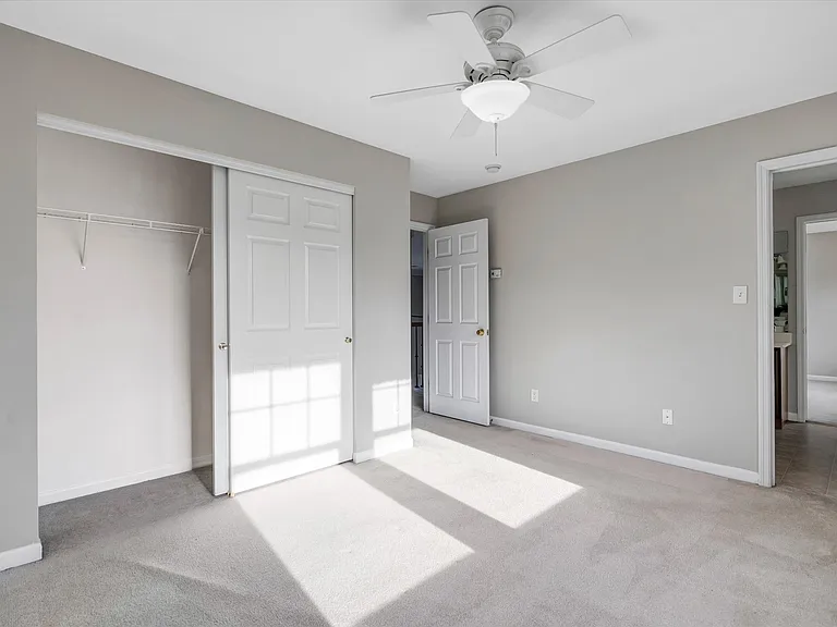 317 Lake Side View Ln — Photo 39