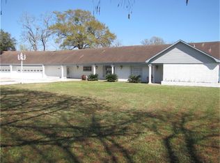 706 Danubina St, Baytown, TX 77520