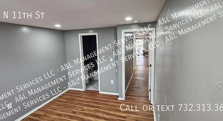 12 N 11th St — Photo 8