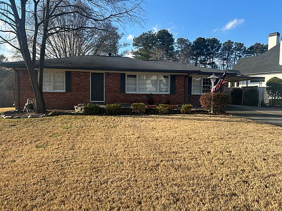 2nd image of 204 Upshaw Dr