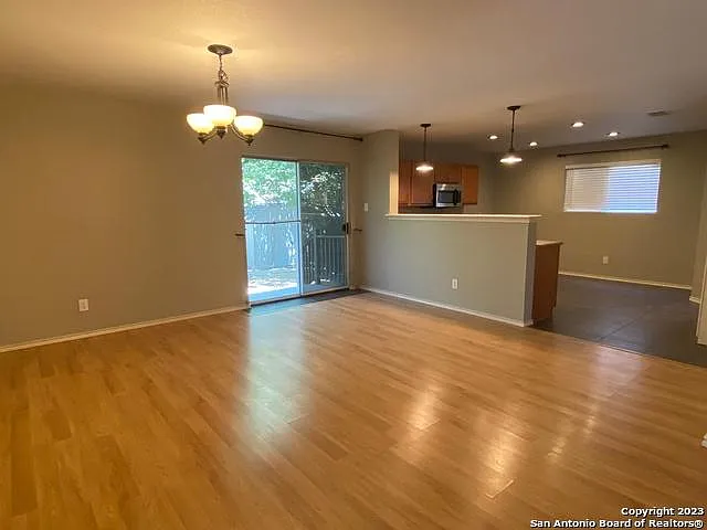 9923 Amber Ledge — Photo 5