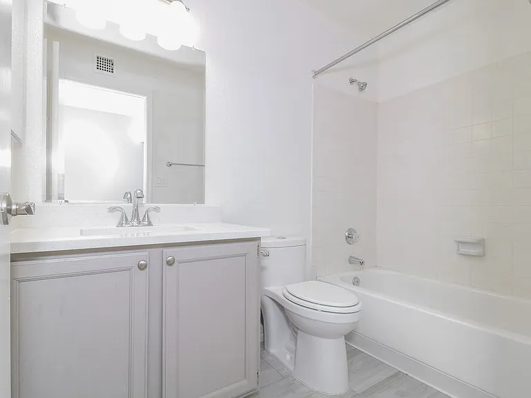 17909 N 88th Dr — Photo 10