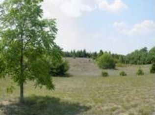 10025 S Maple City Rd, Maple City, MI 49664