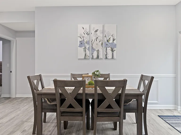 E Hill Dr — Photo 7