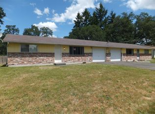 909 152nd St E, Tacoma, WA 98445