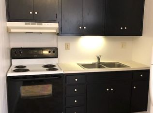 3185 Chamberlain Rd APT 31, Buchanan, MI 49107